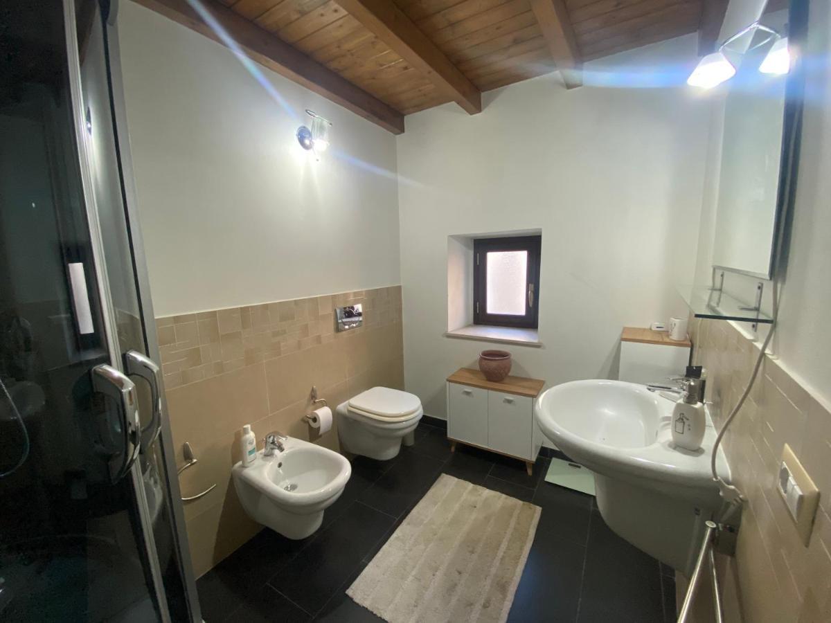 The “B” House Apartment Catania Ngoại thất bức ảnh