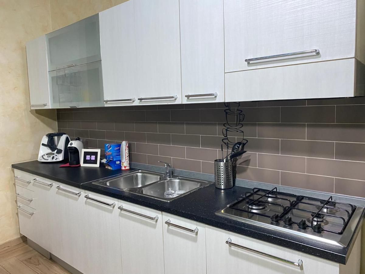 The “B” House Apartment Catania Ngoại thất bức ảnh